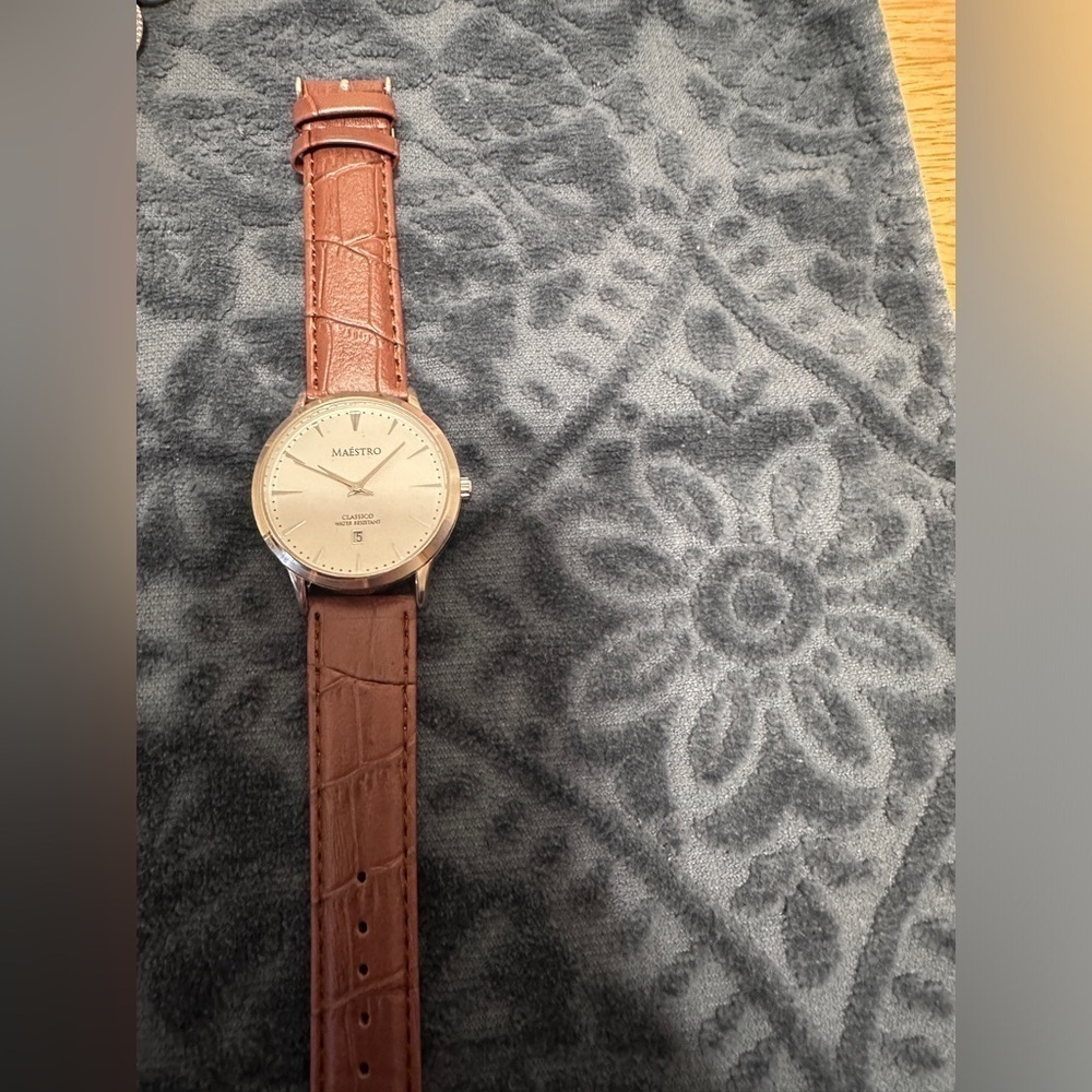 Maestro Classico Watch - Brand New